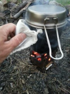 Bushcraft Essentials Bushbox Titanium Outdoor Pocket Stove -Outdoor Camping Sales 20150920 190829