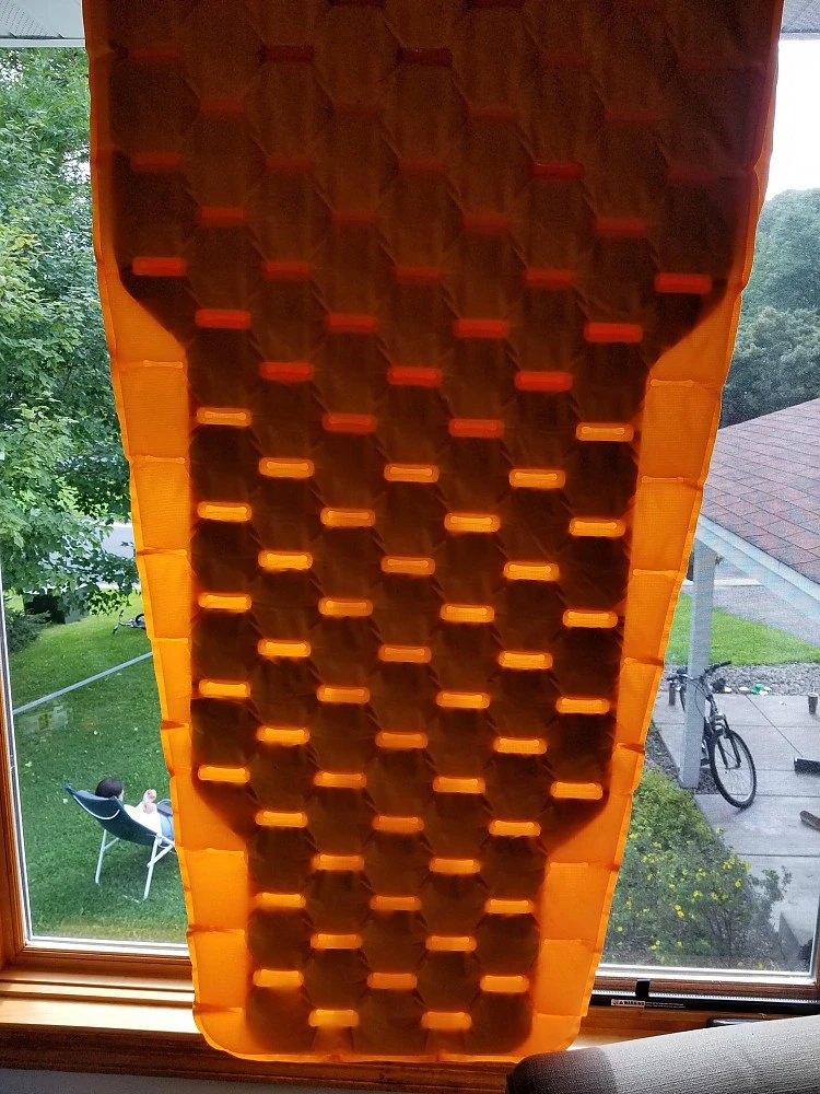 REI Flash All-Season Insulated Air Sleeping Pad 14 REI Flash All-Season Insulated Air Sleeping Pad - Image 12