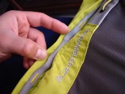 Mountain Hardwear Scrambler Roll Top 35 OutDry -Outdoor Camping Sales DSC00007