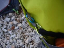 Mountain Hardwear Scrambler Roll Top 35 OutDry -Outdoor Camping Sales DSC00015