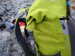 Mountain Hardwear Scrambler Roll Top 35 OutDry -Outdoor Camping Sales DSC00017