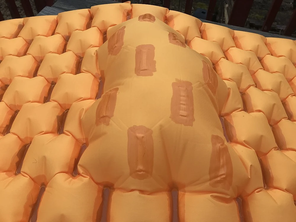 REI Flash All-Season Insulated Air Sleeping Pad 4 REI Flash All-Season Insulated Air Sleeping Pad - Image 2