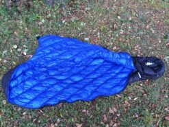 MontBell Down Hugger 900 #5 -Outdoor Camping Sales IMG 0193