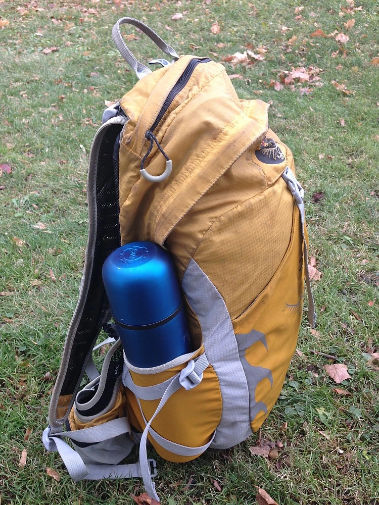 SIGG Steelworks Thermal .75 Liter Ring Bottle 4 SIGG Steelworks Thermal .75 Liter Ring Bottle - Image 2